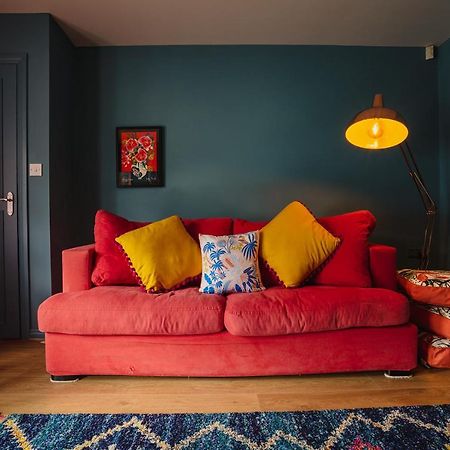 Central Belfast Apartments Unique Retreat Экстерьер фото